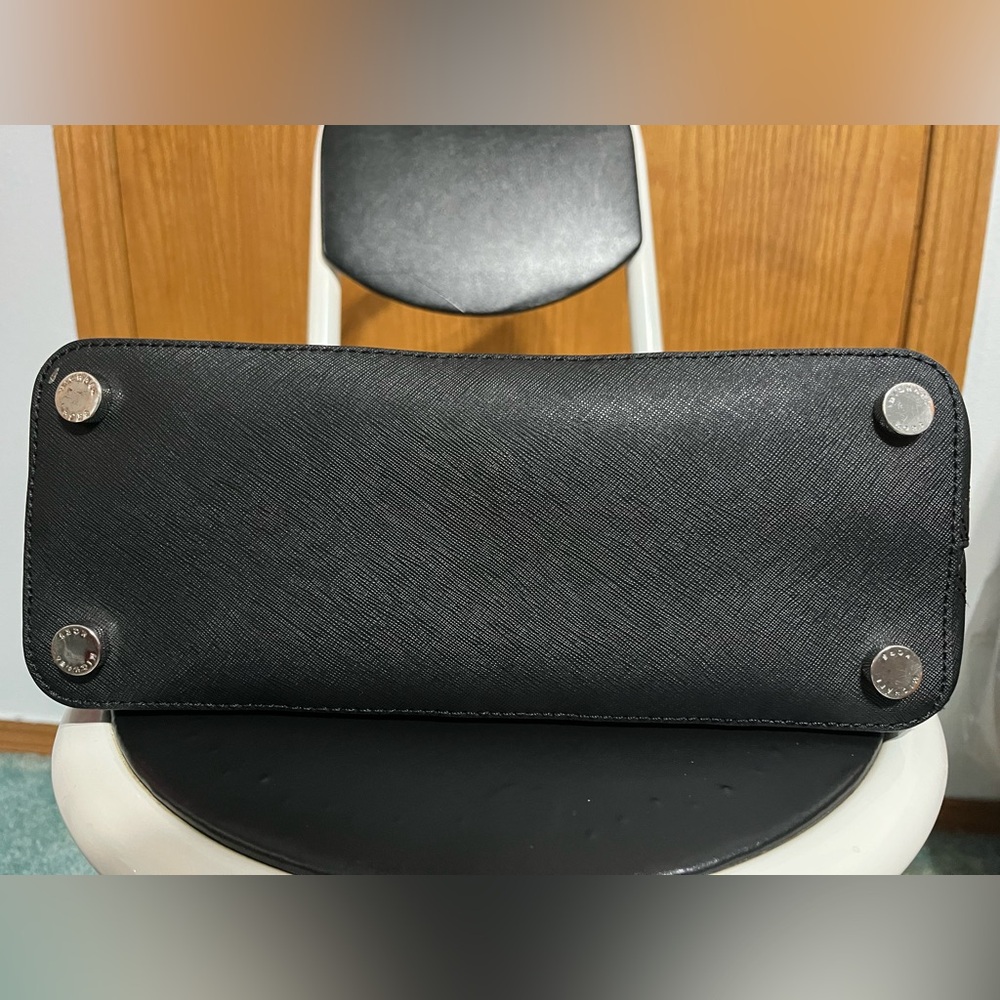 Michael Kors Handbag and Wallet - Picture 5 of 14